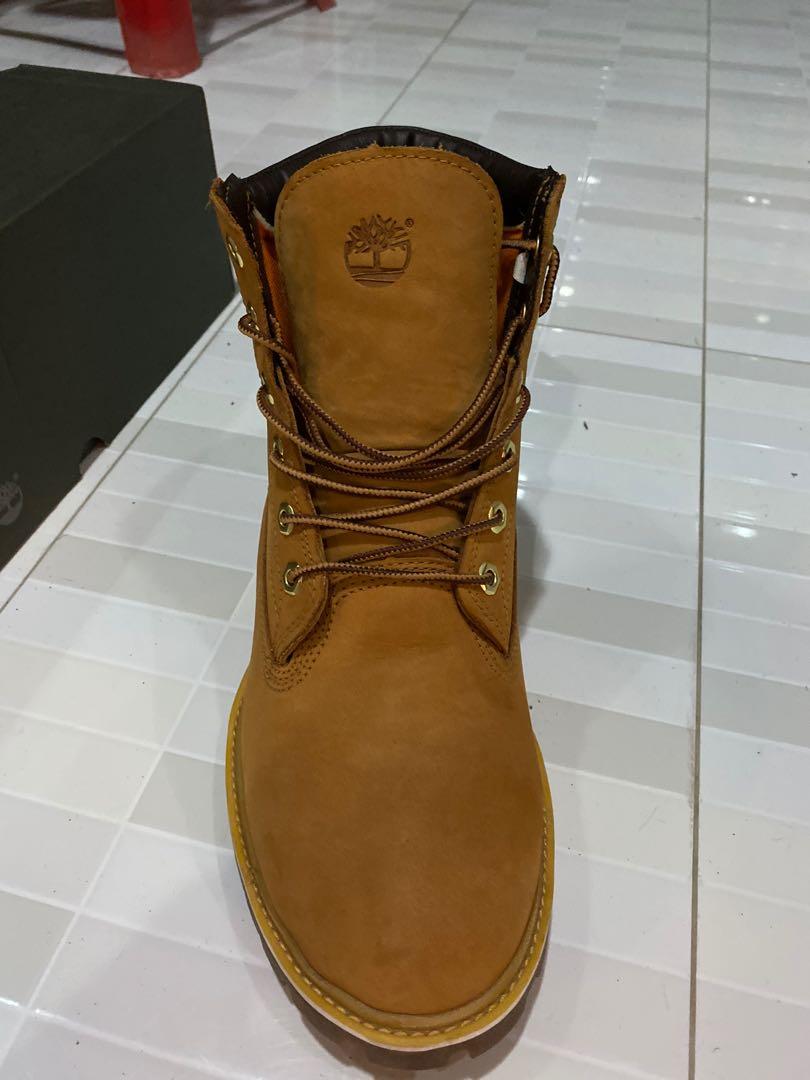 Timberland 6 inch Auburn Boots