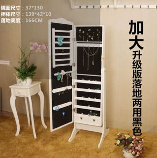 (Category: ) located in . Submitted by ctseow72 (Listing ID 1043956356, Image 1). Description: .