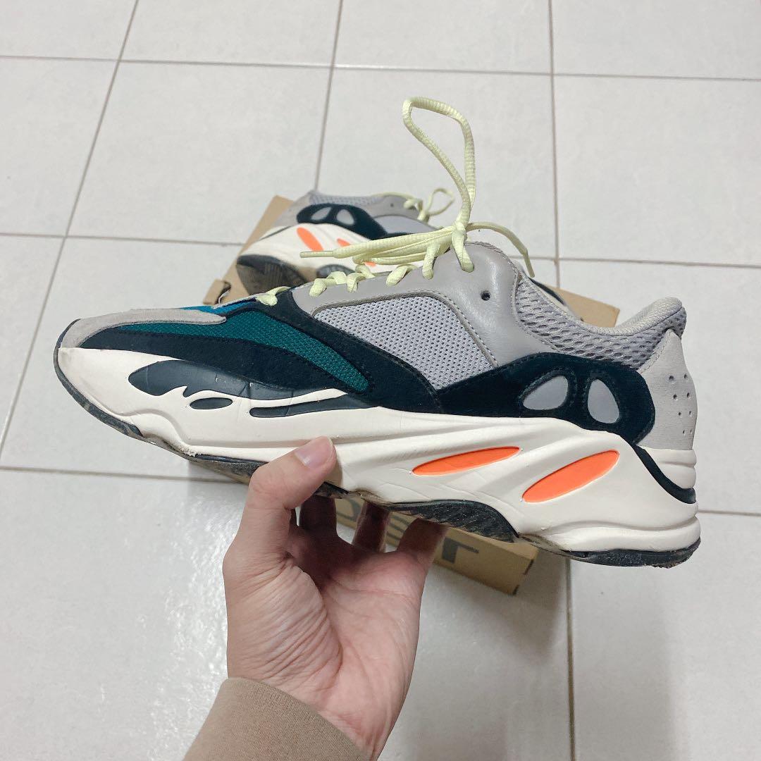 og yeezy 700