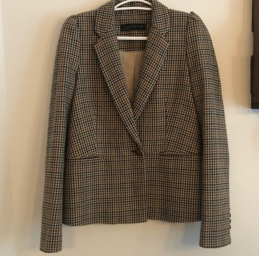 Zara Houndstooth Blazer Women s Fashion Clothes on Carousell
