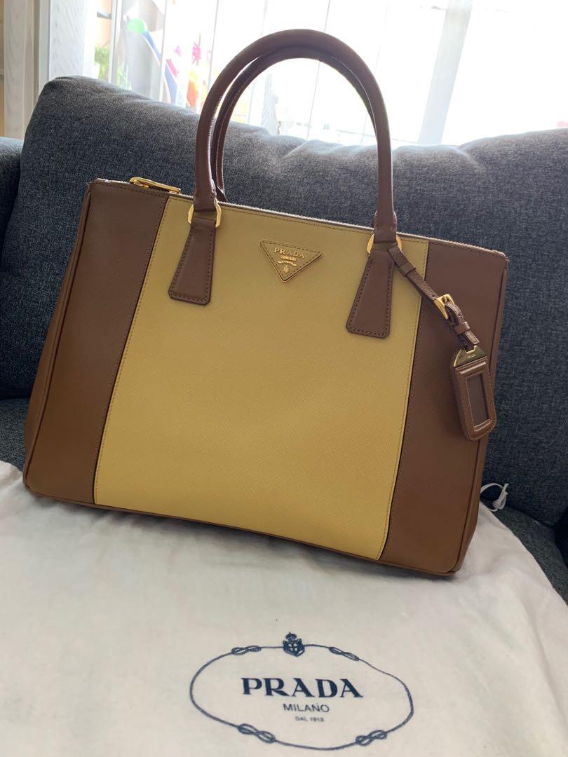 Authentic Prada Saffiano Lux Two Tone Tote, Women's Fashion, Bags &  Wallets, Purses & Pouches on Carousell