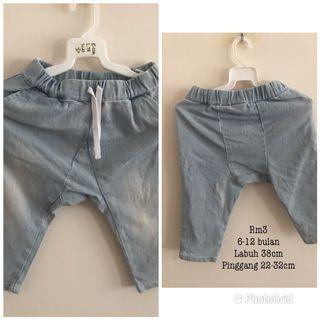Baby jean 6-12 months