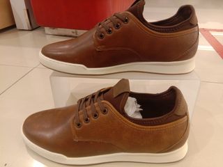 (Kategori: ) berada di . Dikirim oleh murahriah (ID iklan 1044310519, Gambar 1). Deskripsi: .