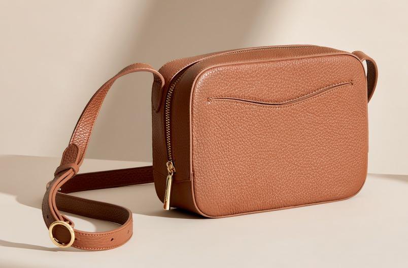 Cuyana hotsell camera bag