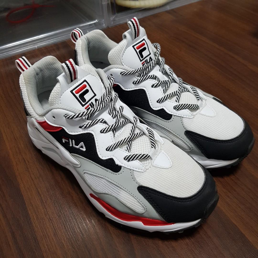 Authentic Fila Ray Tracer Sneakers Men s Fashion Footwear Sneakers on Carousell