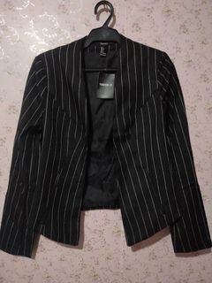 (Category: ) located in . Submitted by chammshoppe (Listing ID 1044285994, Image 1). Description: .