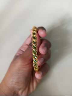 (Category: ) located in . Submitted by bargainlovers (Listing ID 1044189863, Image 1). Description: .
