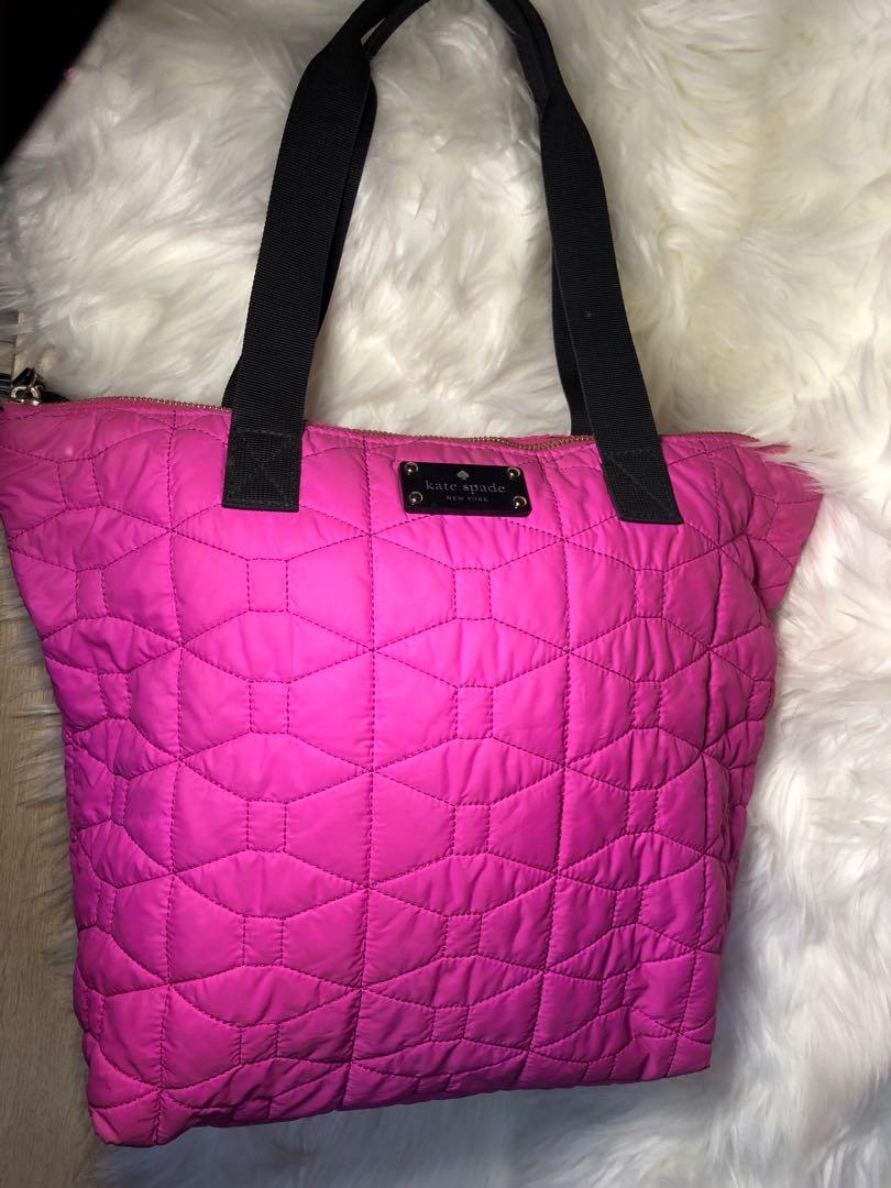 Kate Spade nylon quilted tote (Category: Luxury Bags & Wallets) located in Cavite. Submitted by preloved_jrt (Listing ID 1044343224, Image 2). Description: Bought in SG Super mint condition Rfs: Declutter MOP •gcash •bank transfer.