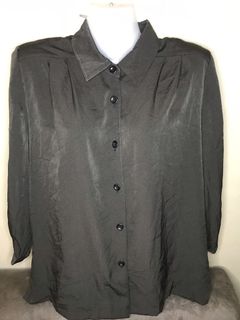 (Category: ) located in . Submitted by our_sweatshirt (Listing ID 1044213064, Image 1). Description: .