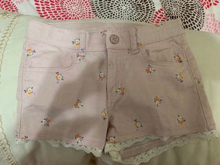 (Category: ) located in . Submitted by beatrizp (Listing ID 1044117353, Image 1). Description: .