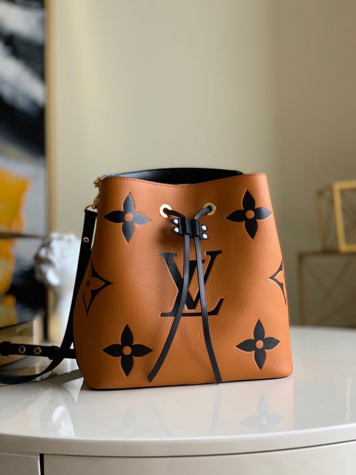 Louis vuitton crafty neonoe best sale