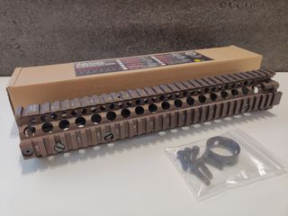 （分類：）位於 。 由 peterpan7115 提交（商品編號 1044300370，圖片 1）。簡介： 。
