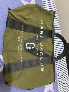 （分類：）位於 。 由 yogi.c 提交（商品編號 1044368825，圖片 1）。簡介： 。
