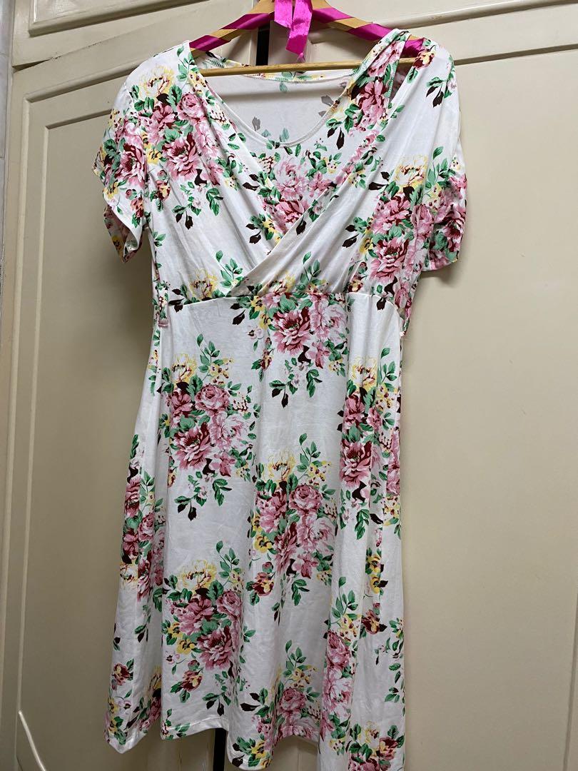Maternity Breastfeeding Nursing Dress Clothes (Category: Breastfeeding & Bottle Feeding) located in Manila. Submitted by dr_pedia (Listing ID 1044170164, Image 1). Description: .