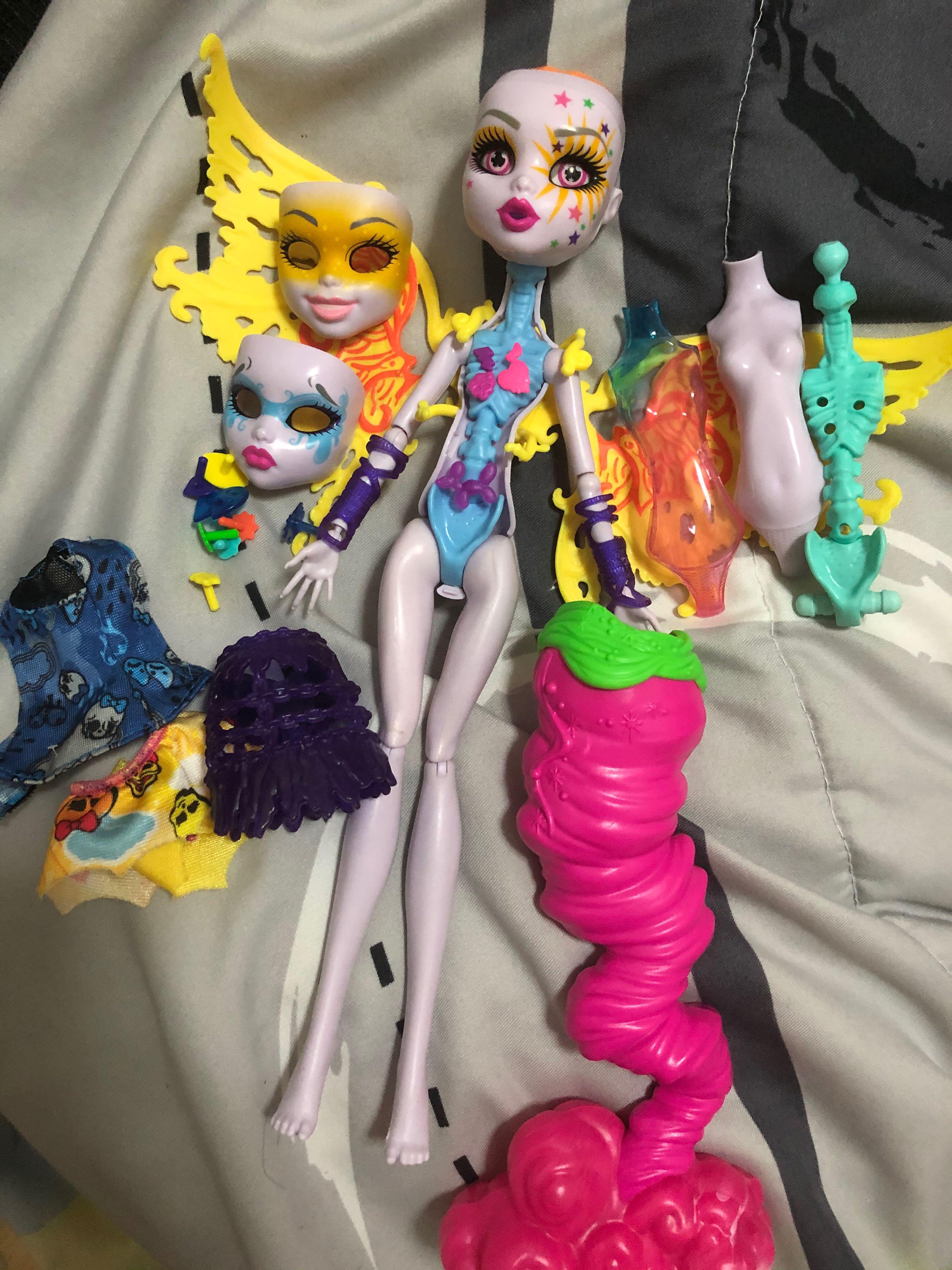 monster high changeable dolls