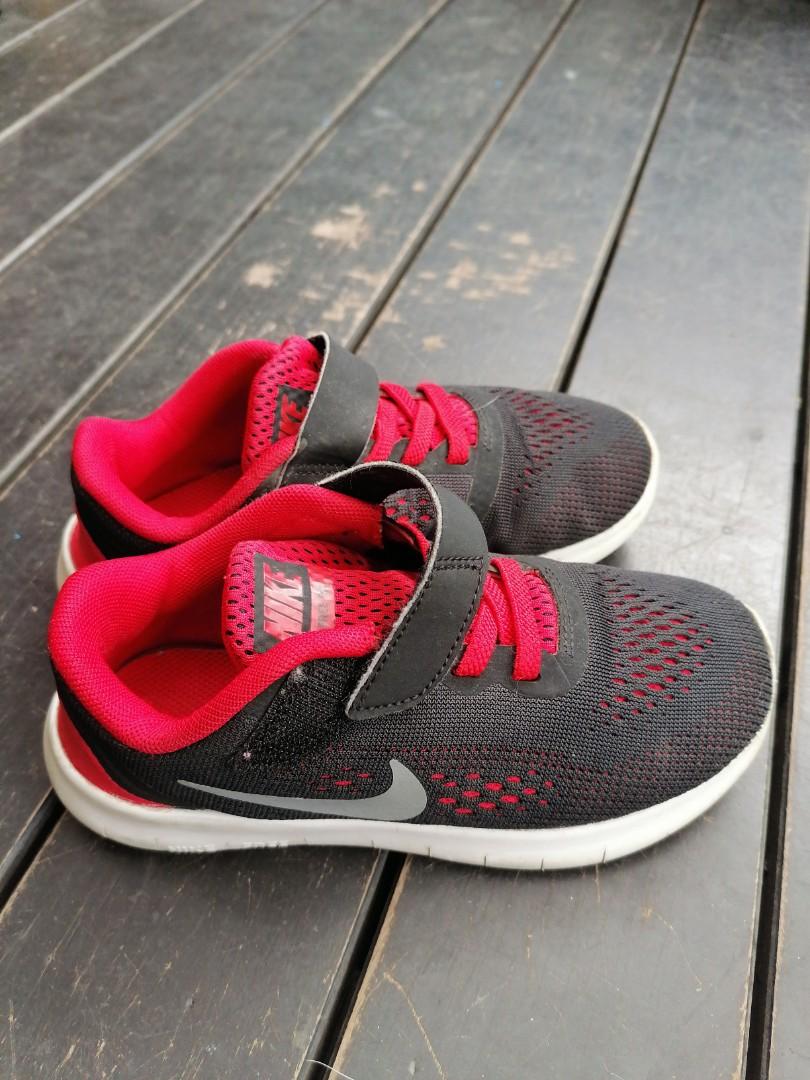 Girls gray nikes clearance
