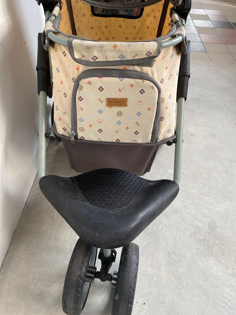 Preloved new arrivals dog stroller