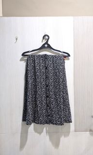 (Kategori: ) berada di . Dikirim oleh krnaussie (ID iklan 1044209979, Gambar 1). Deskripsi: .