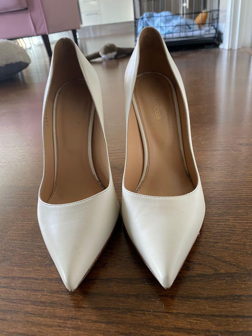 Sergio Rossi white pumps 8.5 200 Women s Fashion Shoes on
