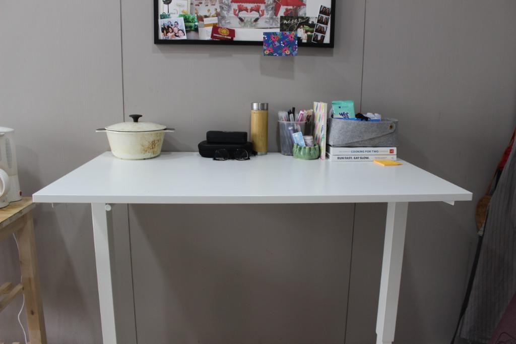 Standing Desk (IKEA SKARSTA), Furniture, Tables & Chairs on Carousell