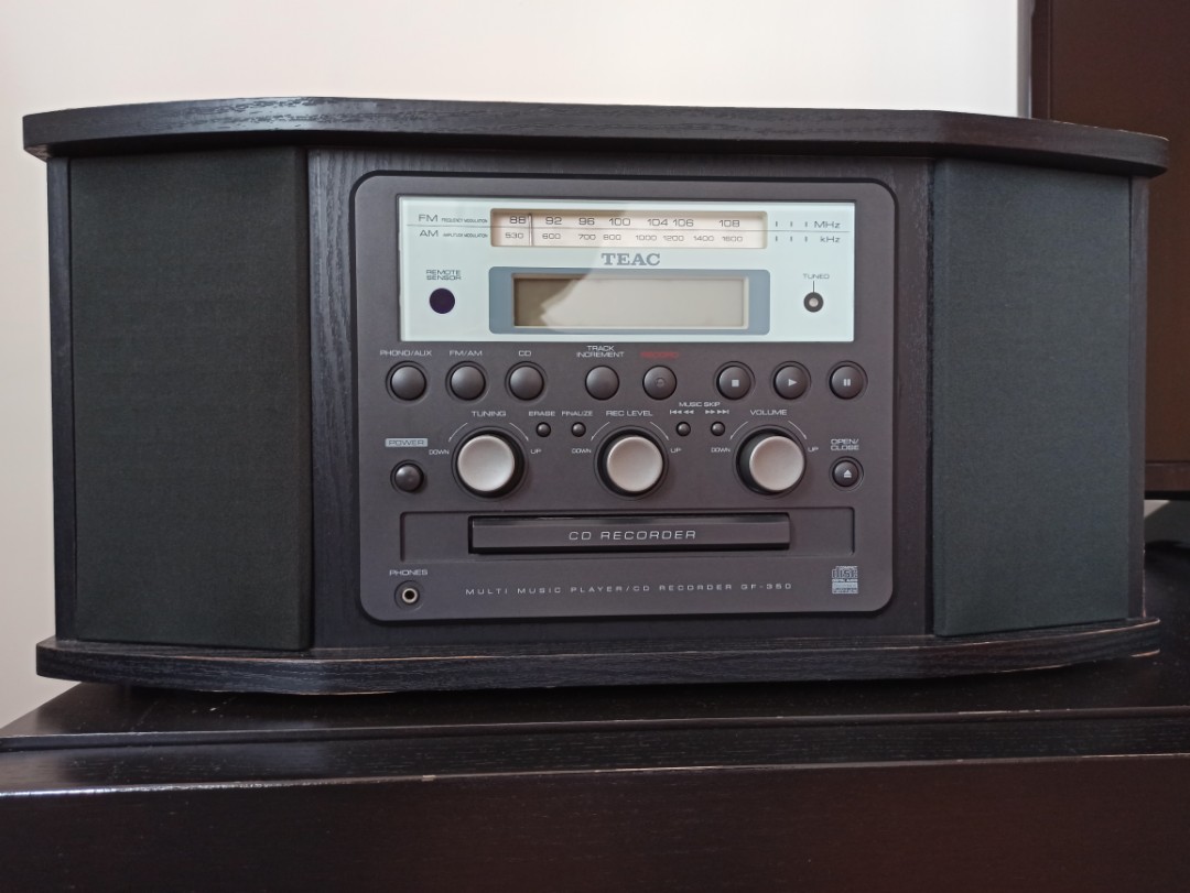 TEAC GF350 (Turnable, CD Player/Recorder, Radio), 興趣及遊戲, 音樂、樂器 & 配件