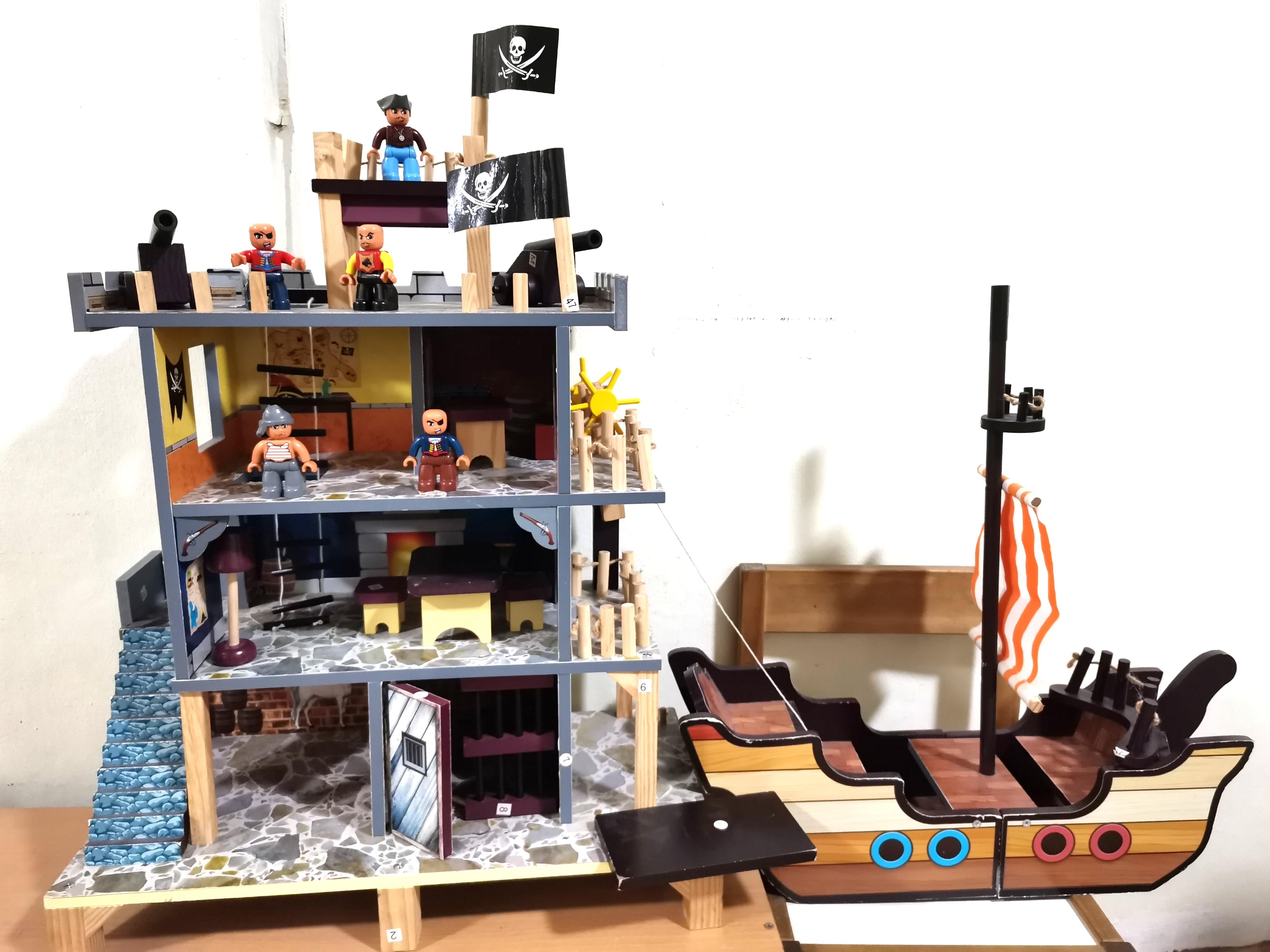 wooden pirate ship playset