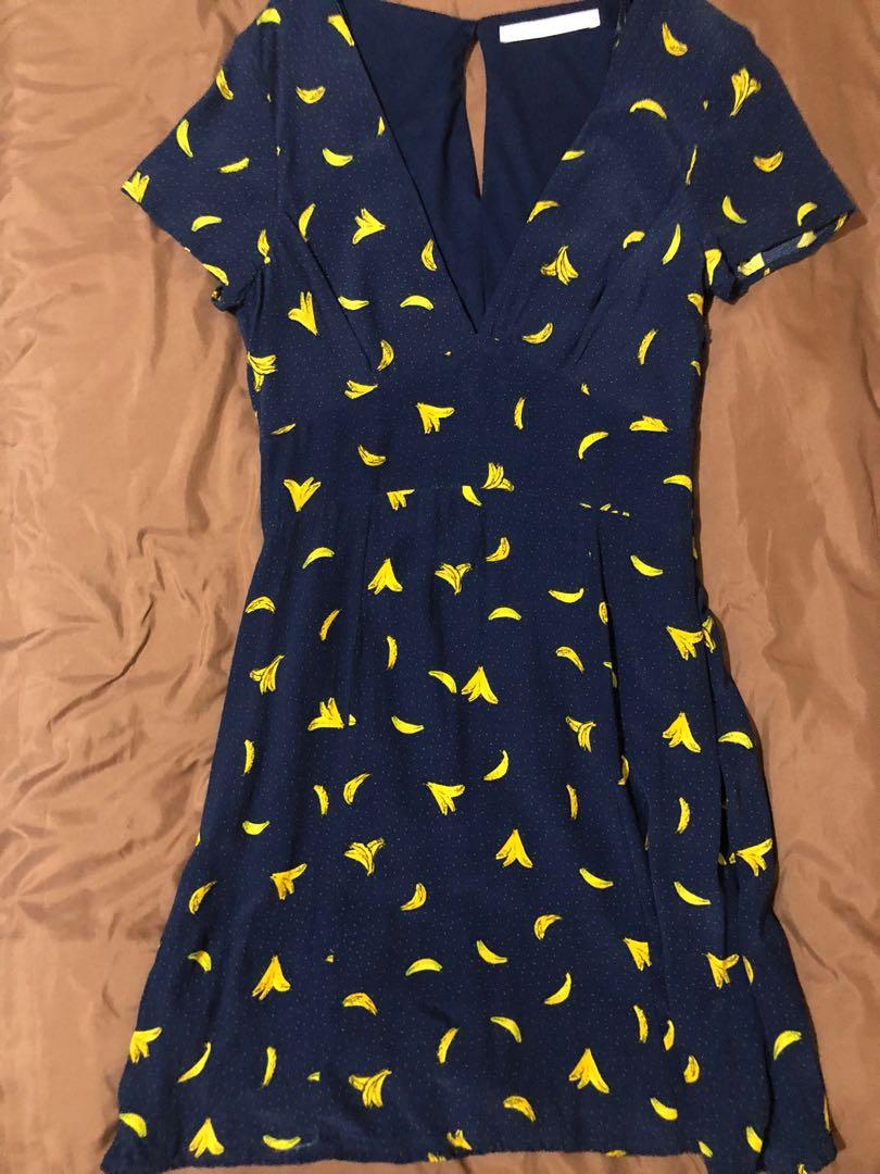 Zara banana dress discount