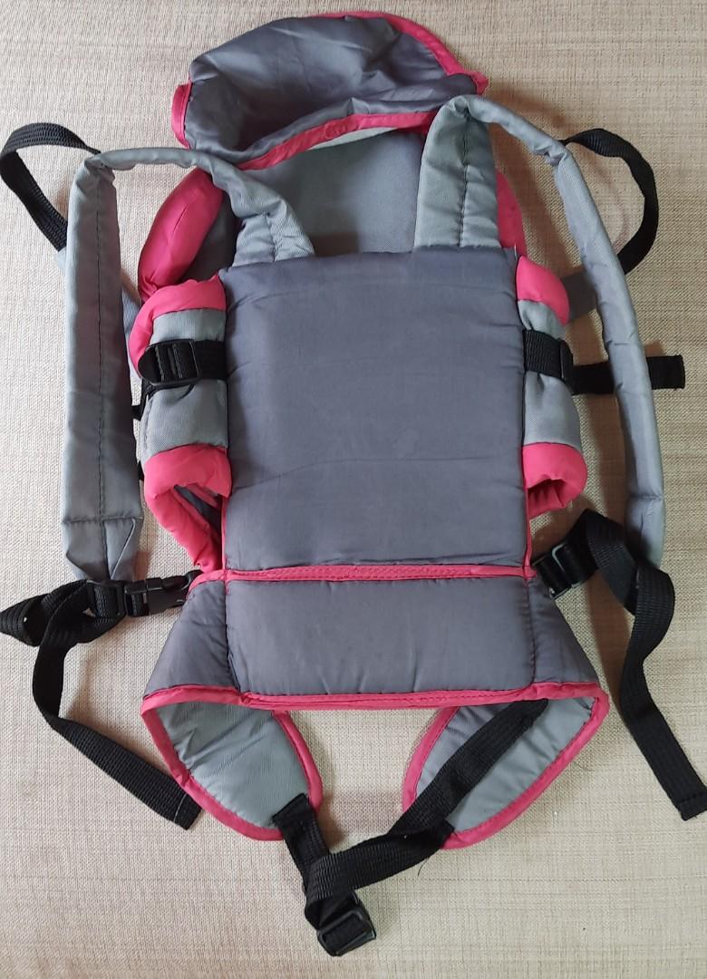 Baby carrier (Category: Carriers & Slings) located in Paranaque City. Submitted by jmsamm (Listing ID 1044470359, Image 2). Description: Soft padded baby carrier, used only once then stored. Very good condition..