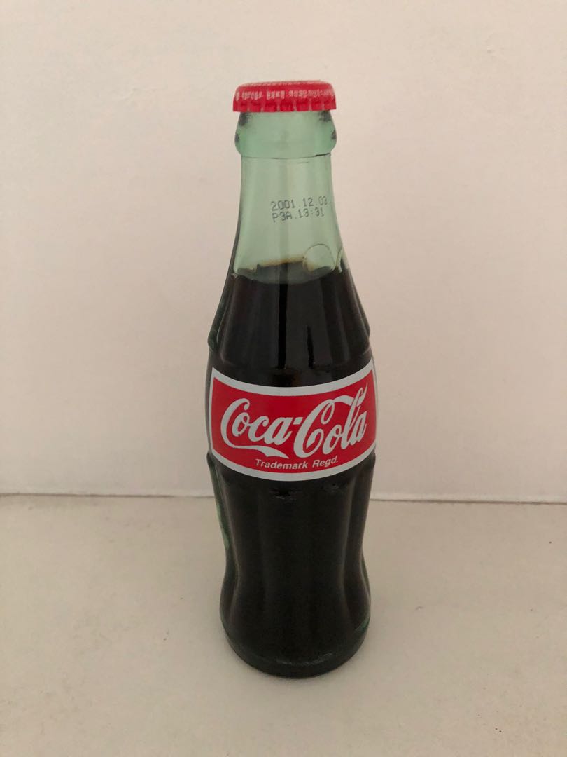 Coke bottle from South Korea ( Yr 2001 ), Hobbies & Toys, Memorabilia