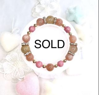 (Category: ) located in . Submitted by ezcrystals (Listing ID 1044188866, Image 1). Description: .