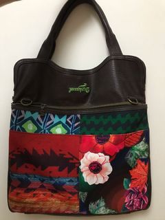 （分類：）位於 。 由 schnappi2 提交（商品編號 1044543430，圖片 1）。簡介： 。