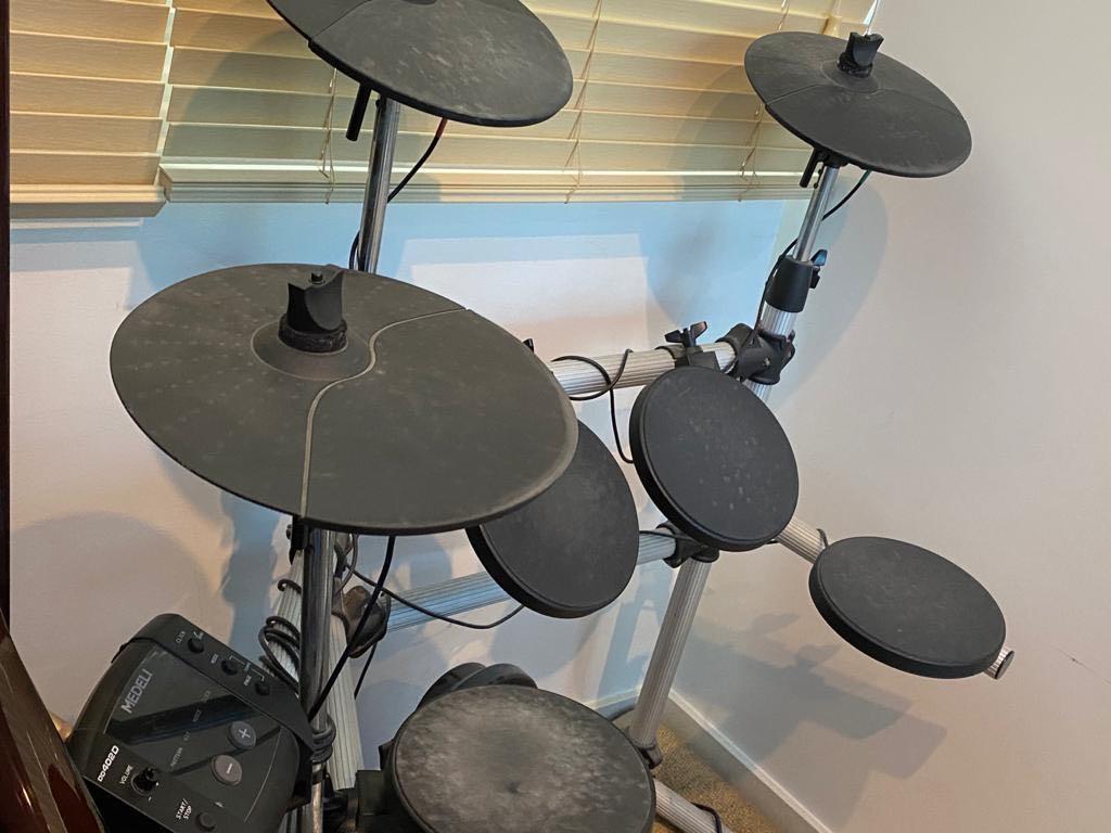 Univox cheap dd402 price