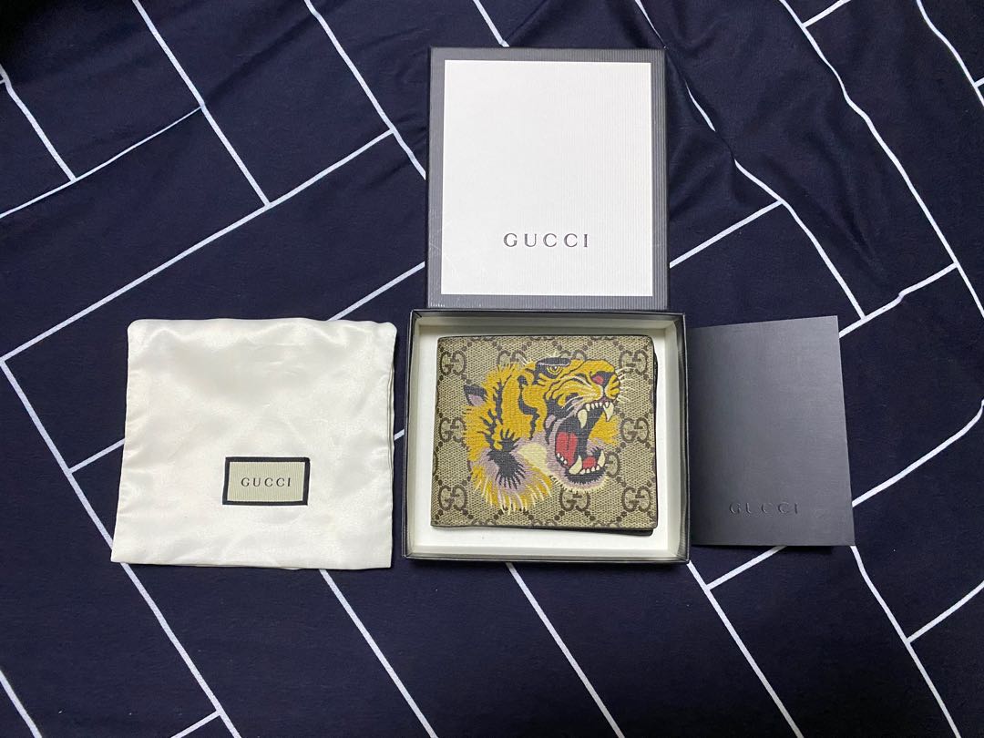 gucci with tiger
