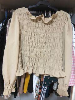 H&M PLUS SIZE SMOCKED LONG SLEEVE TOP