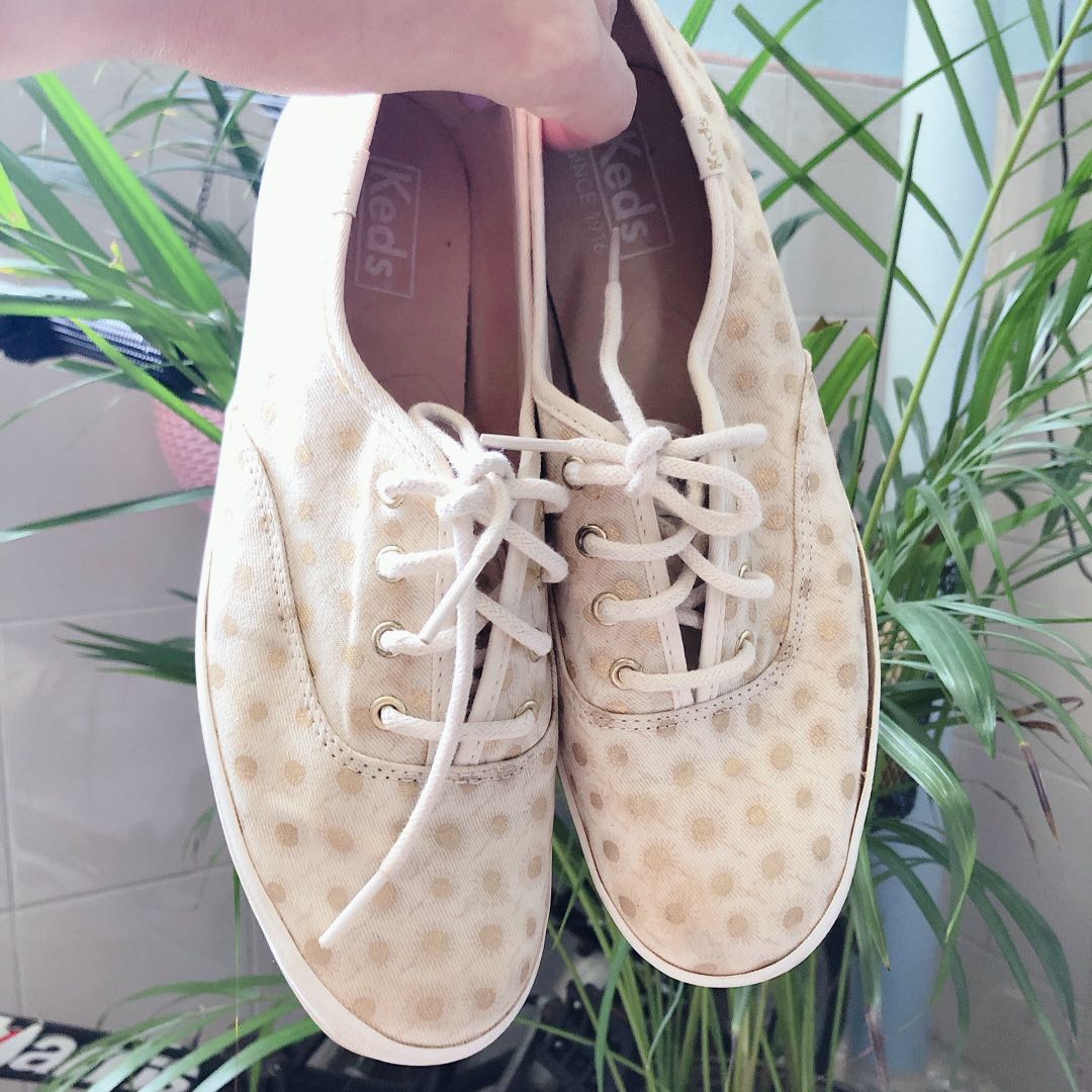 Keds polka discount dot sneakers