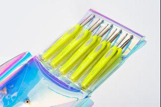 Limited Edition Clover PEN.E NeonYellow Soft Touch Crochet Hook Set
