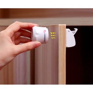 (Category: ) located in . Submitted by blackshopsg88 (Listing ID 1042575623, Image 1). Description: .