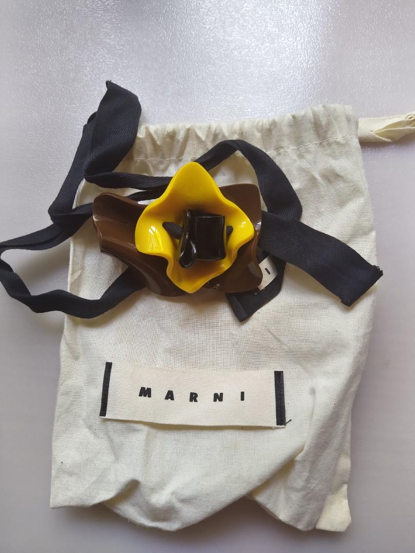 Marni flower clearance necklace