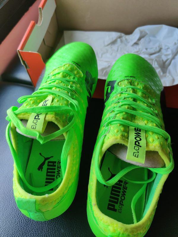 First grade PUMA evoPOWER Vigor 1 Mx SG soccer boots Men s Fashion Footwear Boots on Carousell
