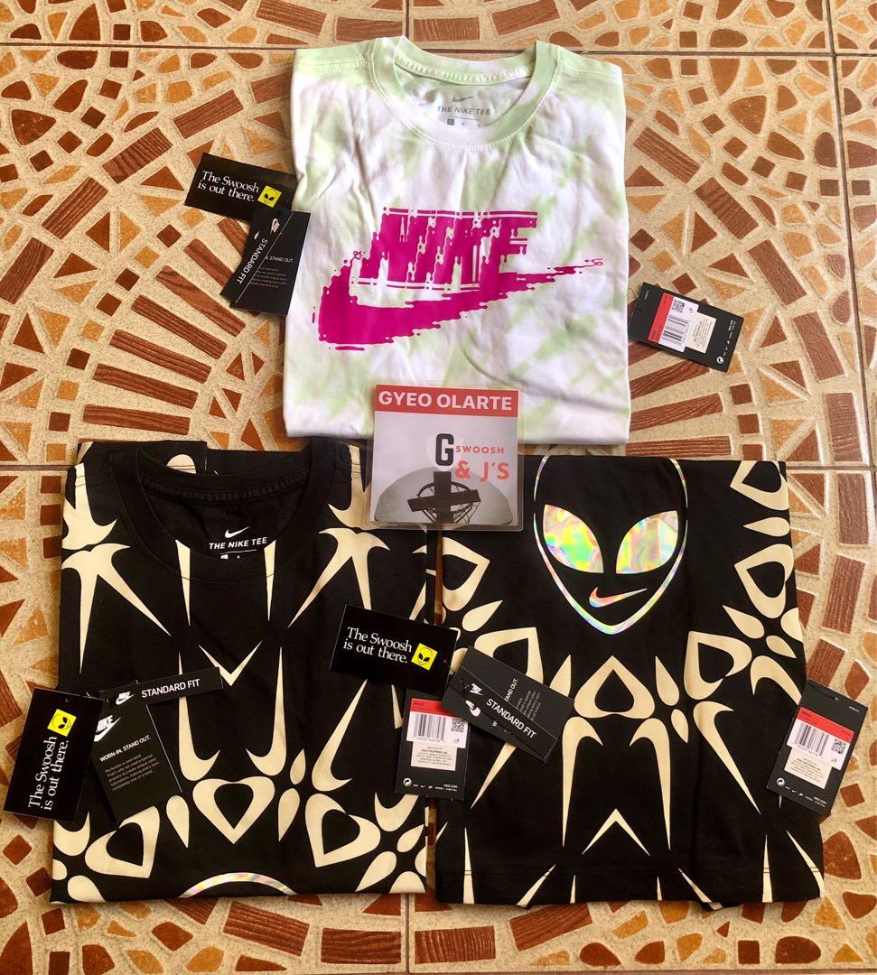 nike alien tee