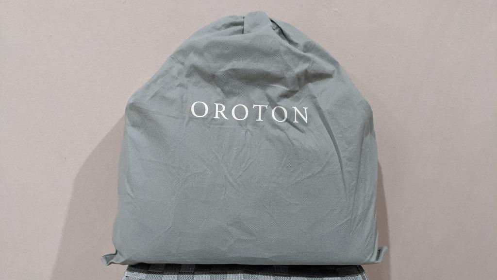 Oroton Leather Messenger Bag, Men's Fashion, Bags, Sling Bags on Carousell