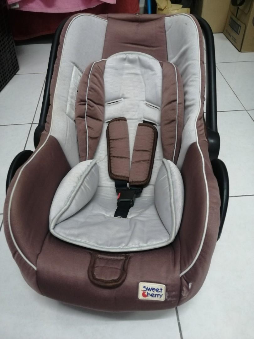 Preloved baby car seat store