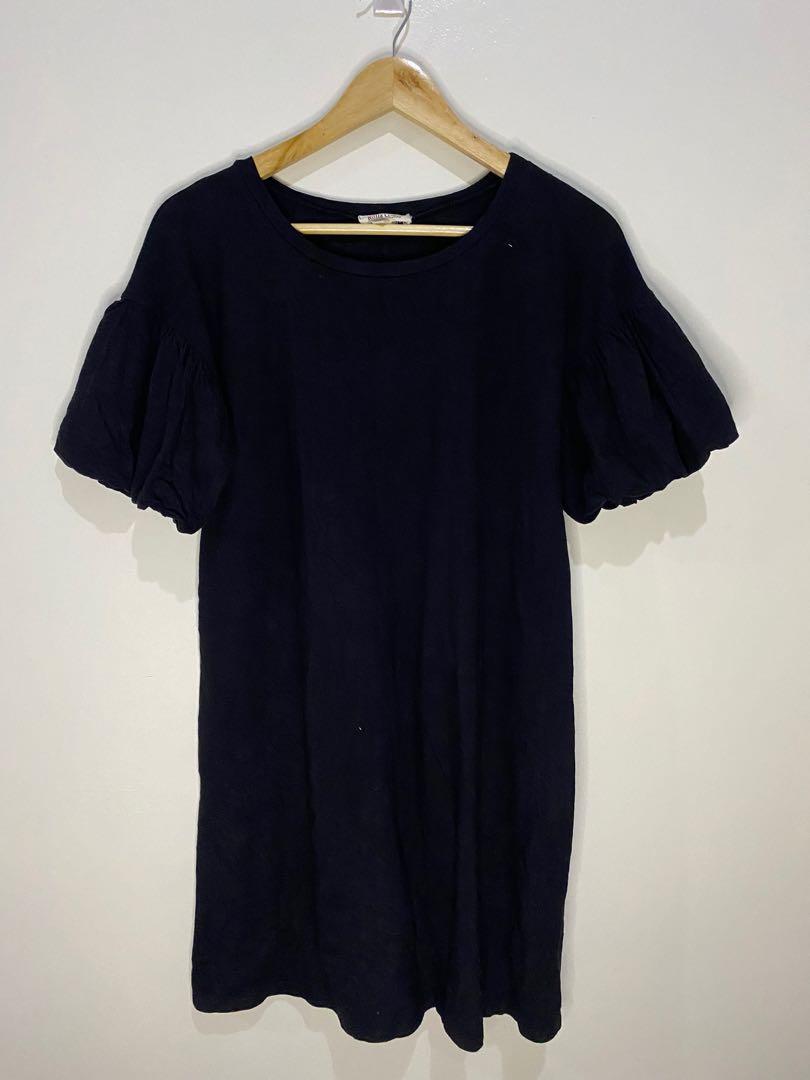 Rolla Coster Puff Sleeves Dress (Category: Dresses) located in Taguig. Submitted by manilaessentials (Listing ID 1044610898, Image 1). Description: Can fit up to M.