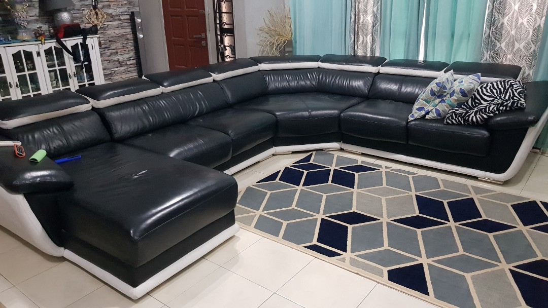 Sofa Karaoke, Furniture & Home Living, Furniture, Sofas on Carousell