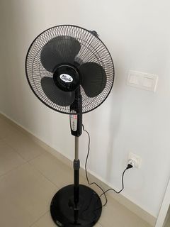 (Category: ) located in . Submitted by orsika (Listing ID 1044463814, Image 1). Description: .