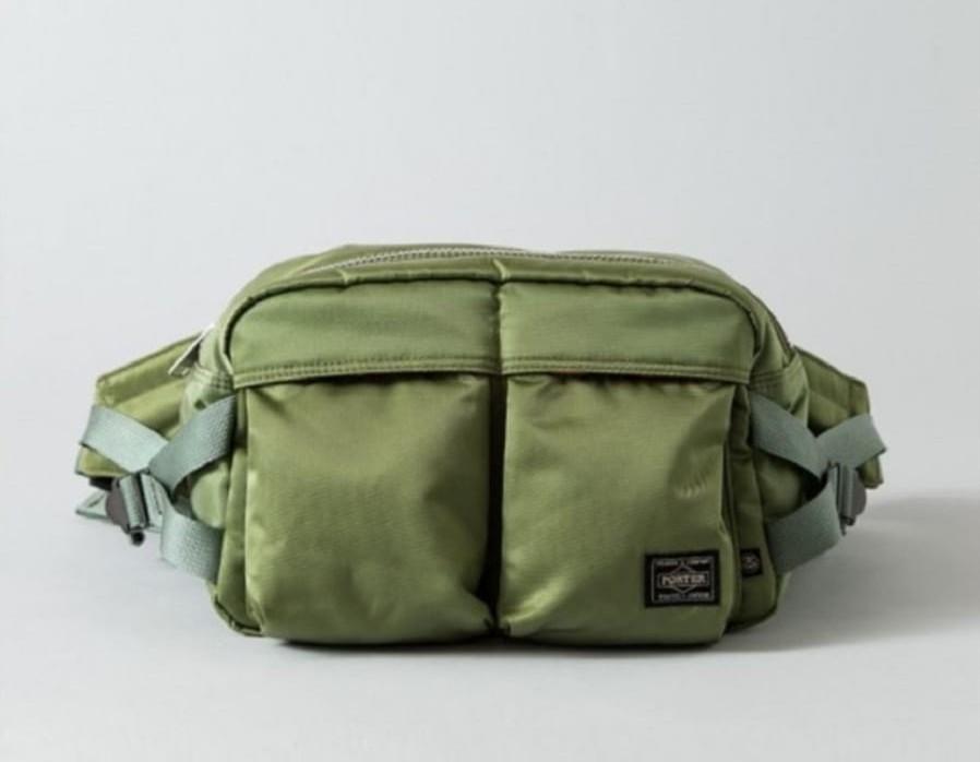 Moving out sales Stussy X Porter Waist Bag Green