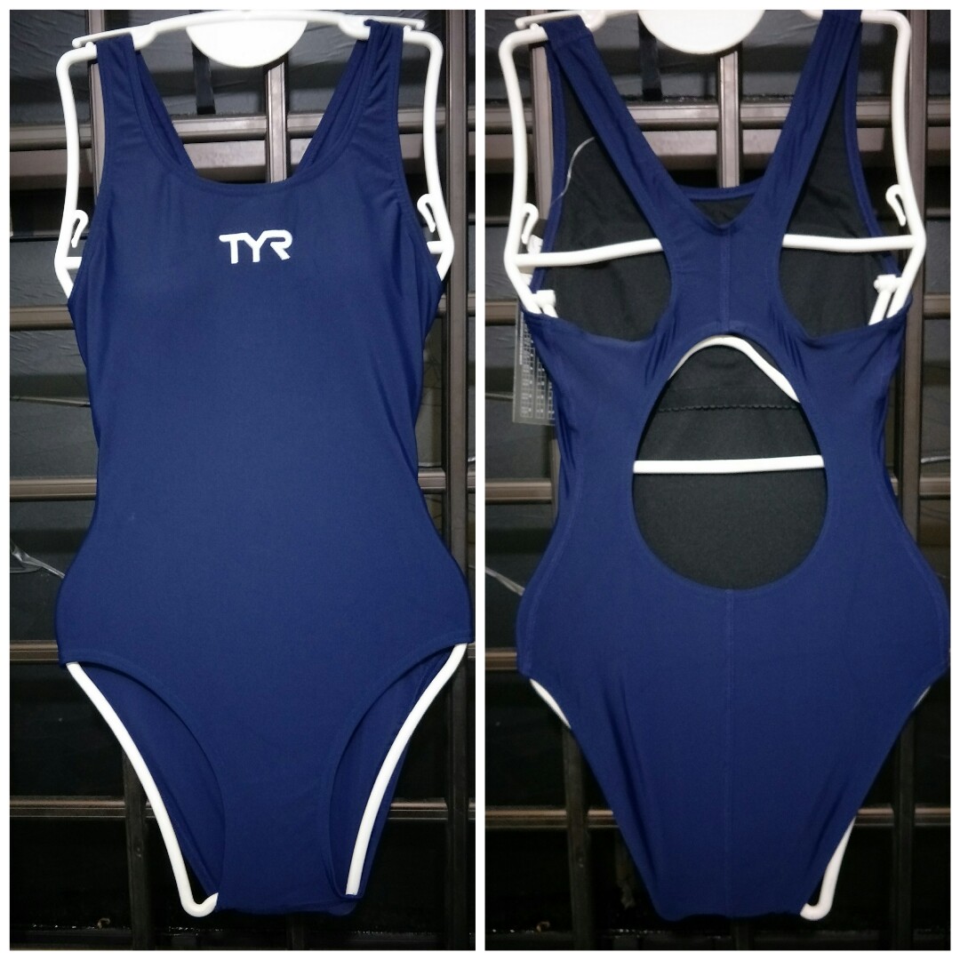 Tyr Swimsuit S Men S Fashion Activewear On Carousell