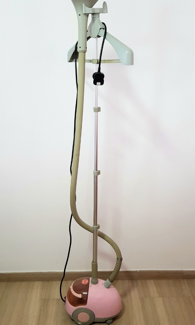 Used Aerogaz Garment Steamer, TV & Home Appliances, Irons & Steamers on