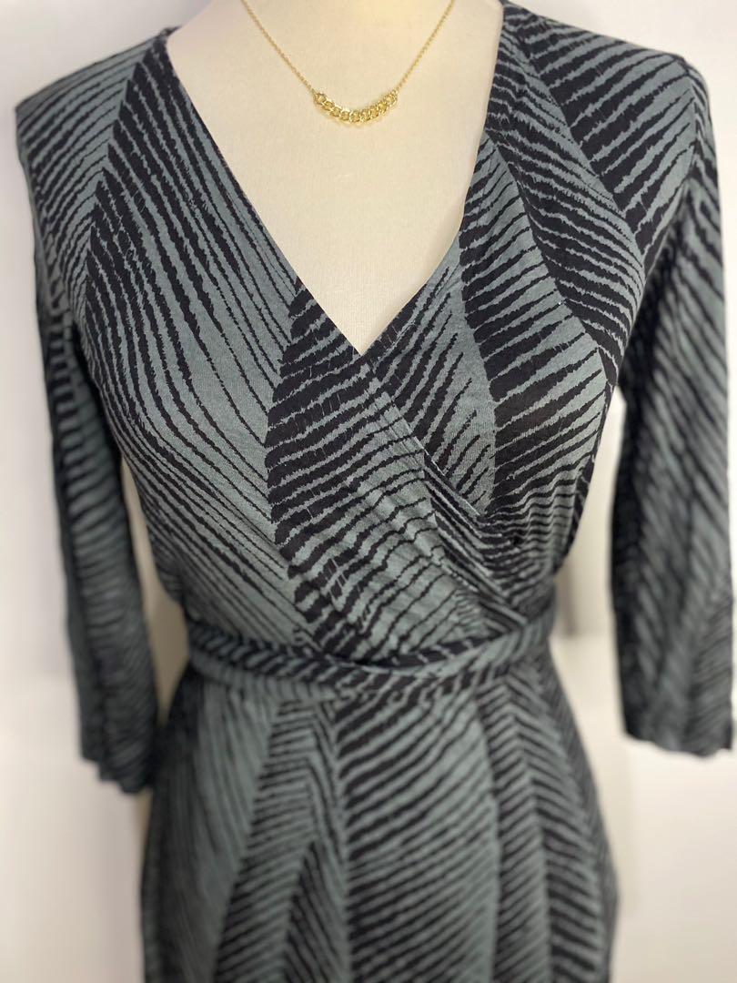 Wrap around Dress (Category: Dresses) located in Taguig. Submitted by manilaessentials (Listing ID 1044517088, Image 3). Description: Stretchable can fit up to Semi L .
