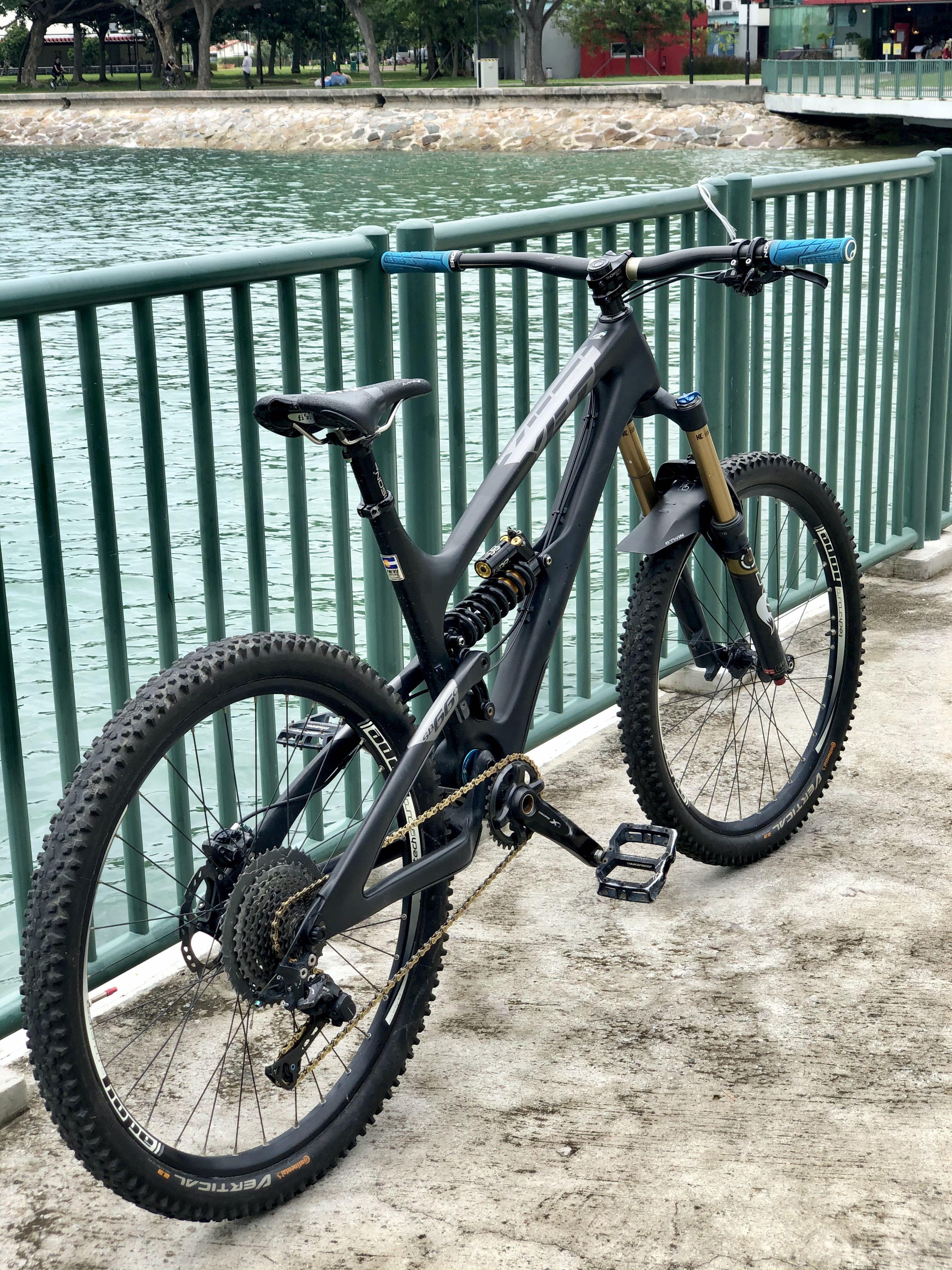 Yeti SB66 Carbon Full bike Not santa cruz trek specialized canyon giant polygon nukeproof Sports Equipment Bicycles Parts Bicycles on Carousell